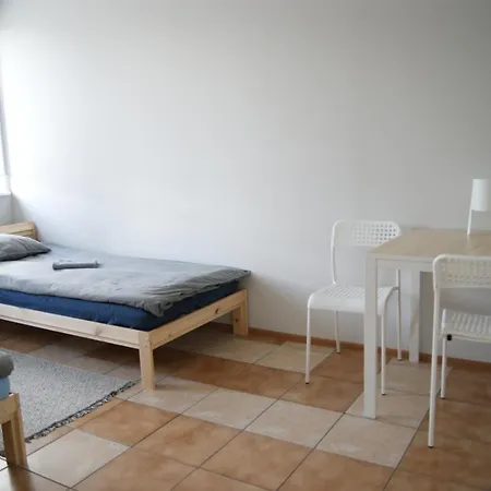 Rooms 旅馆 Pasłęk